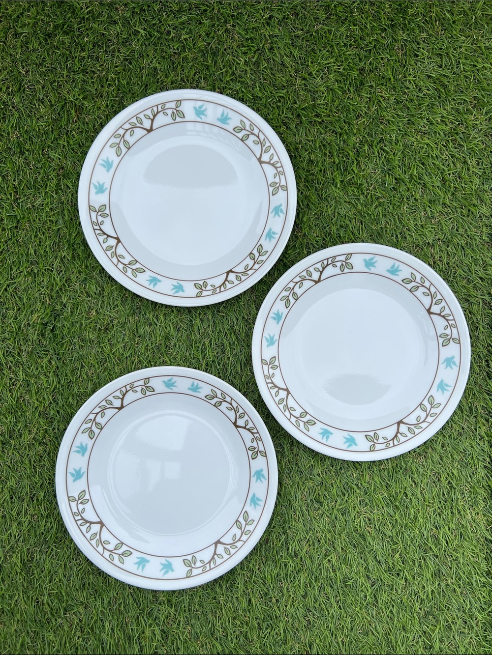 CORELLE Livingware bread plates in the "Tree Bird" pattern 2010 lot of 3 6.75”
